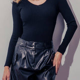 BASIC RIB KNIT VNECK LONG SLEEVE BODYSUIT: BLACK